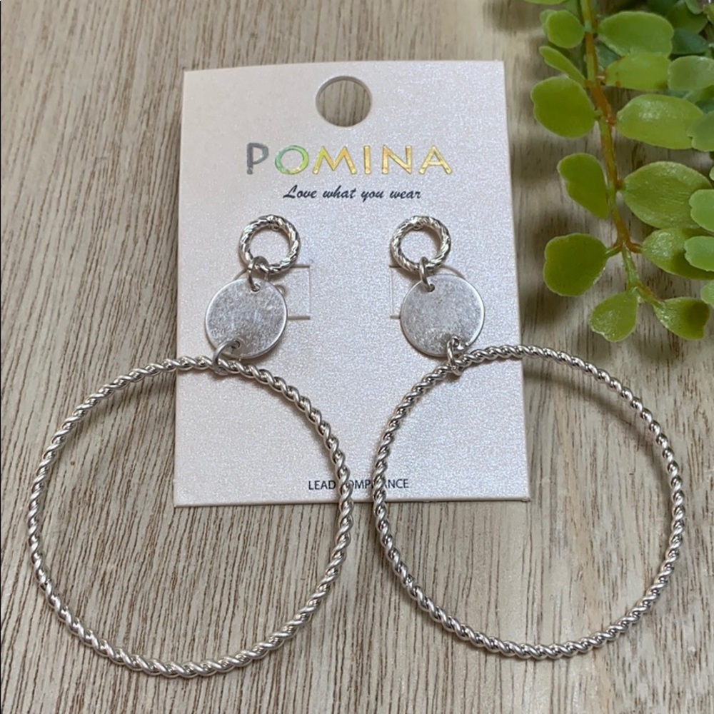 Pomina Circle Post Earrings 💗 Silver
